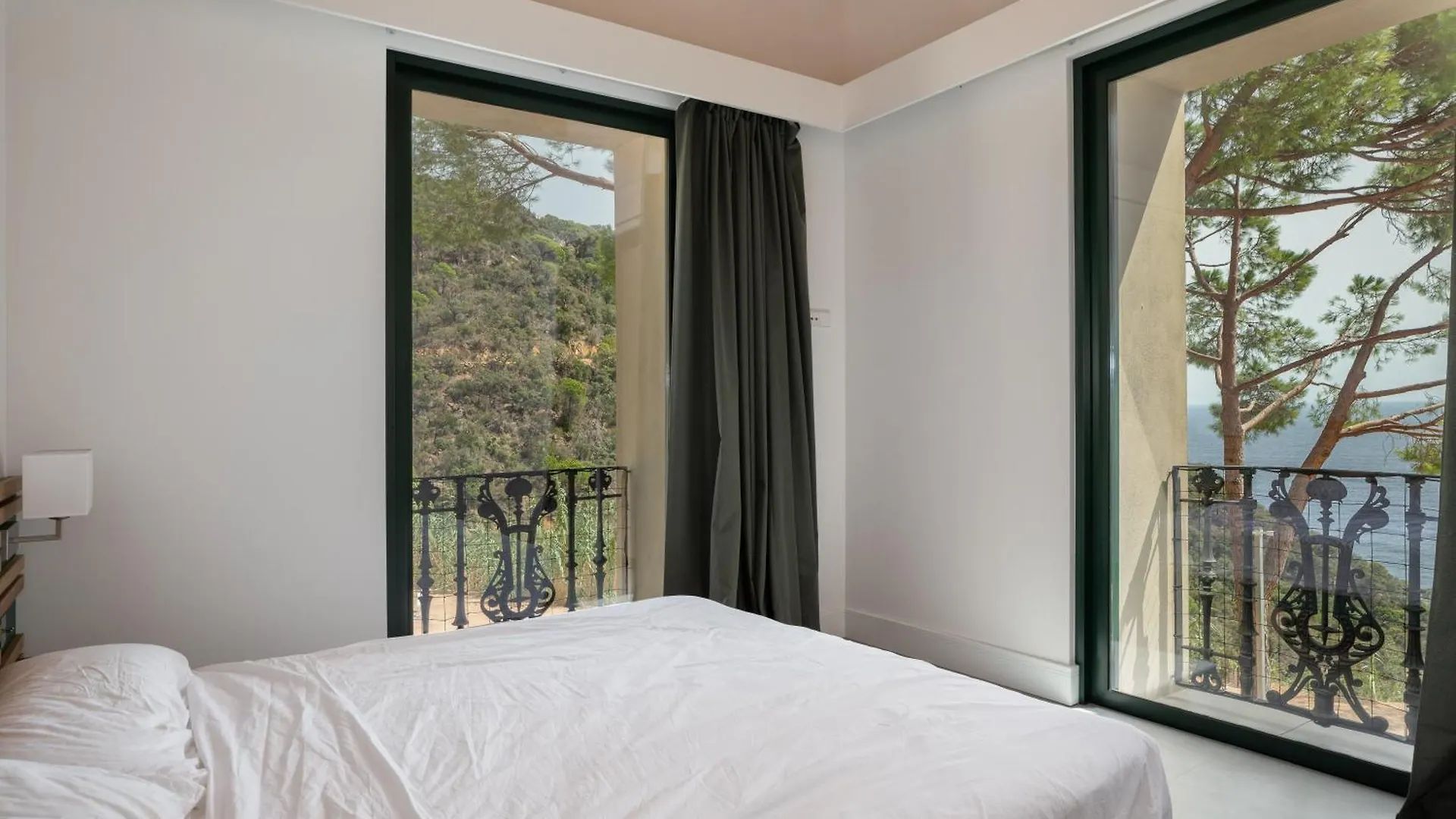 Villa Carabineros Sant Feliu de Guíxols İspanya